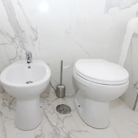 民宿 La Sirena A Mergellina 那不勒斯