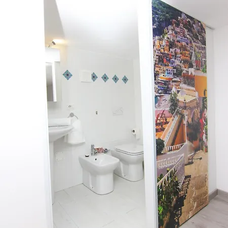 Homestay La Sirena A Mergellina *